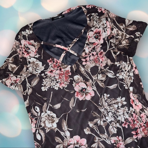 Paper Moon Women’s Boho Floral Criss Cross Neck Blouse Top Shirt Size S - Picture 4 of 7